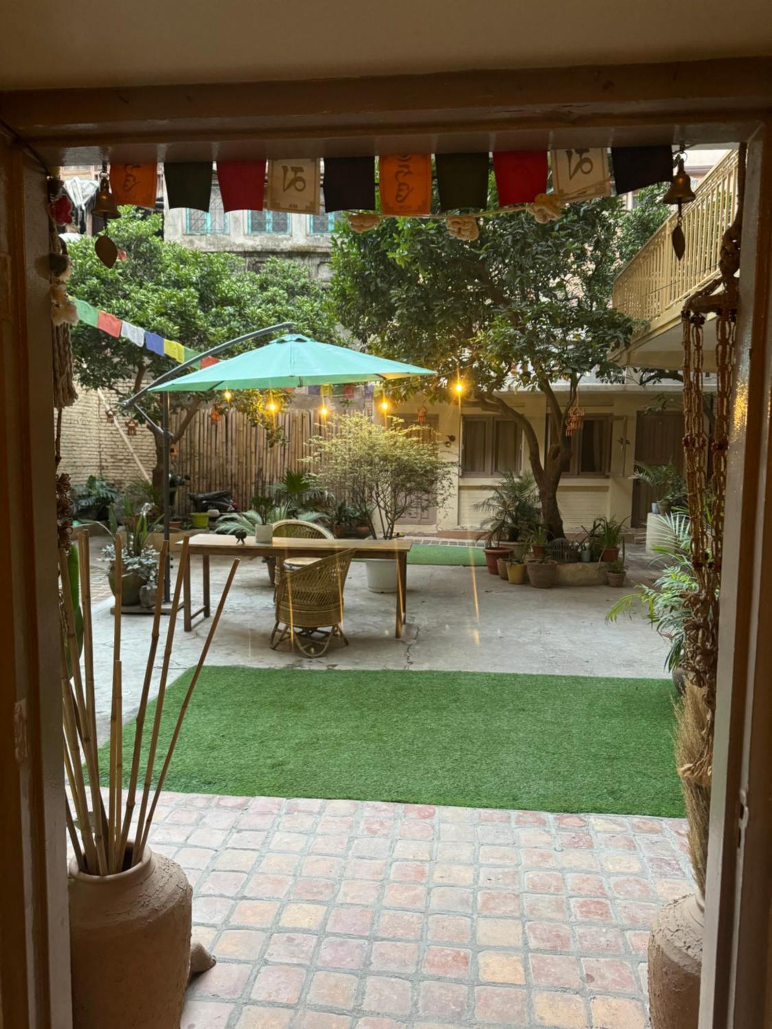 The Melo Pomelo Courtyard. Apartment Kathmandu Exterior photo